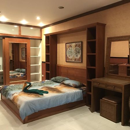 Appartamento View Talay 5C Pattaya Esterno foto