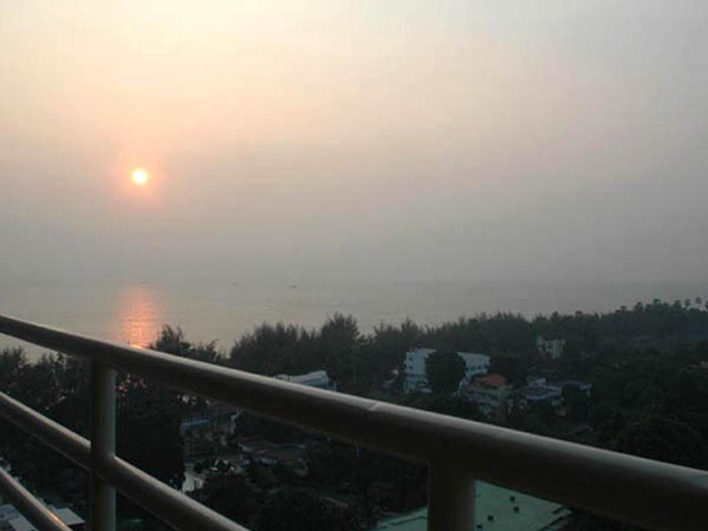 Appartamento View Talay 5C Pattaya Esterno foto